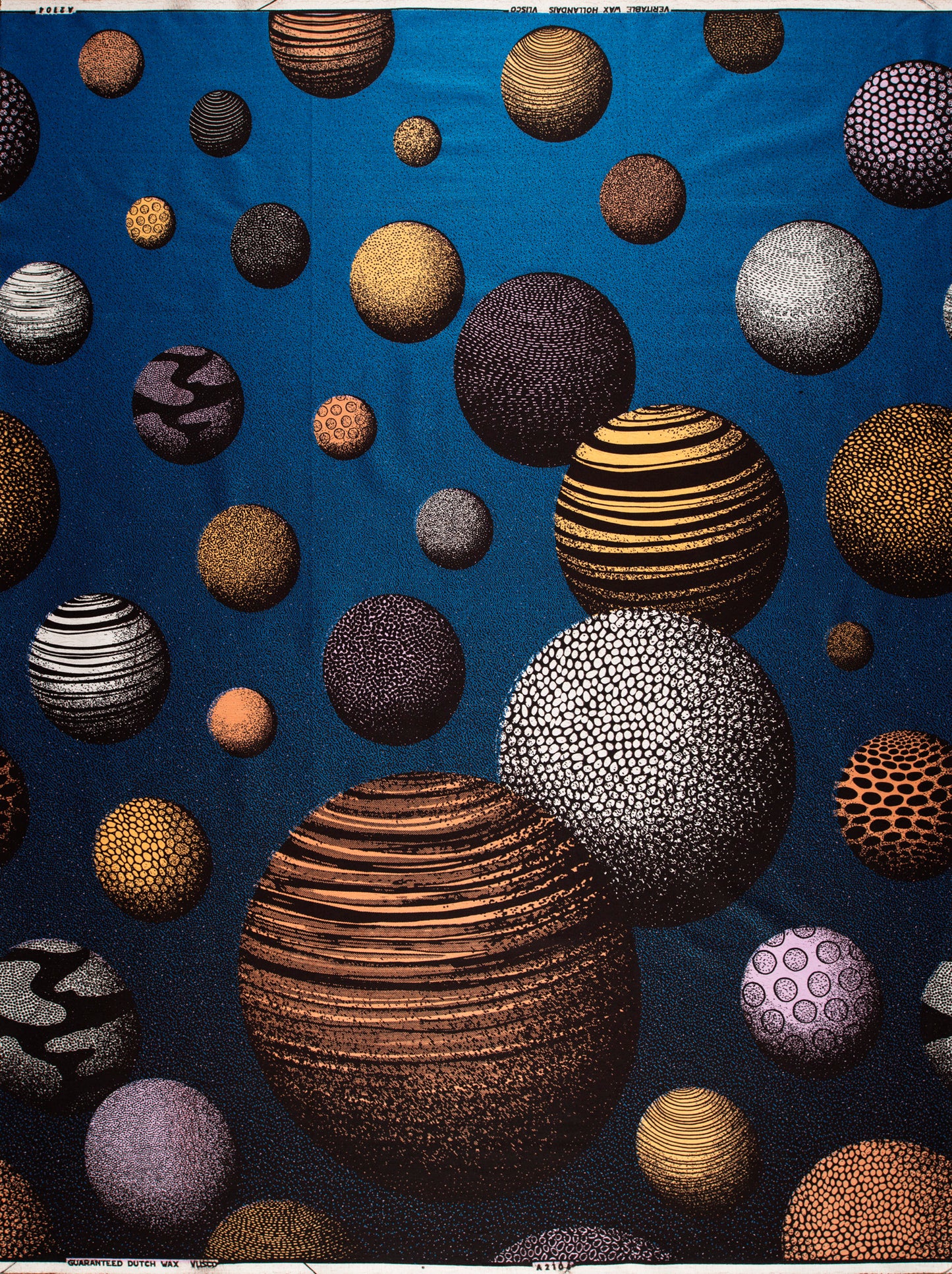 Wax Hollandais | VLA2104.034 | Royal Blue Embellished