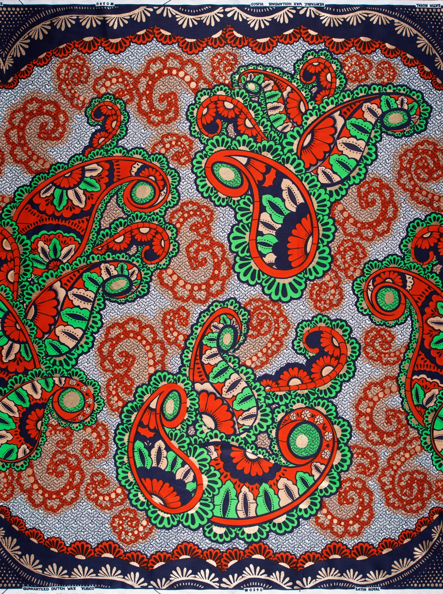 Satin Royal | VLW0390.001 | Orné de Cuivre Pâle