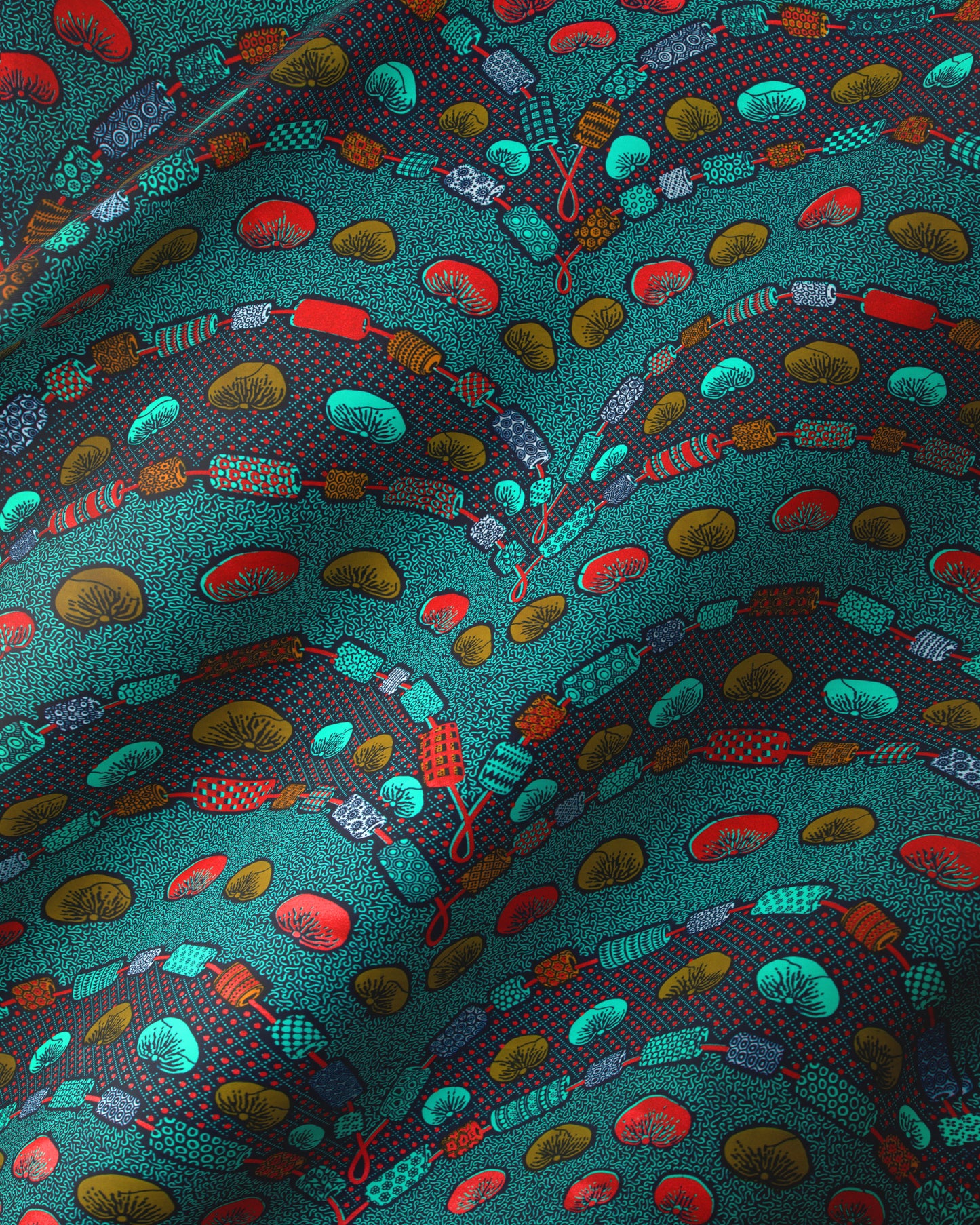 Wax Hollandais | VL00792.276 | Akplekan, Akplekan Necklace, Beads, Necklace, Necklace Tomato, Odo Chain, Tomatoes