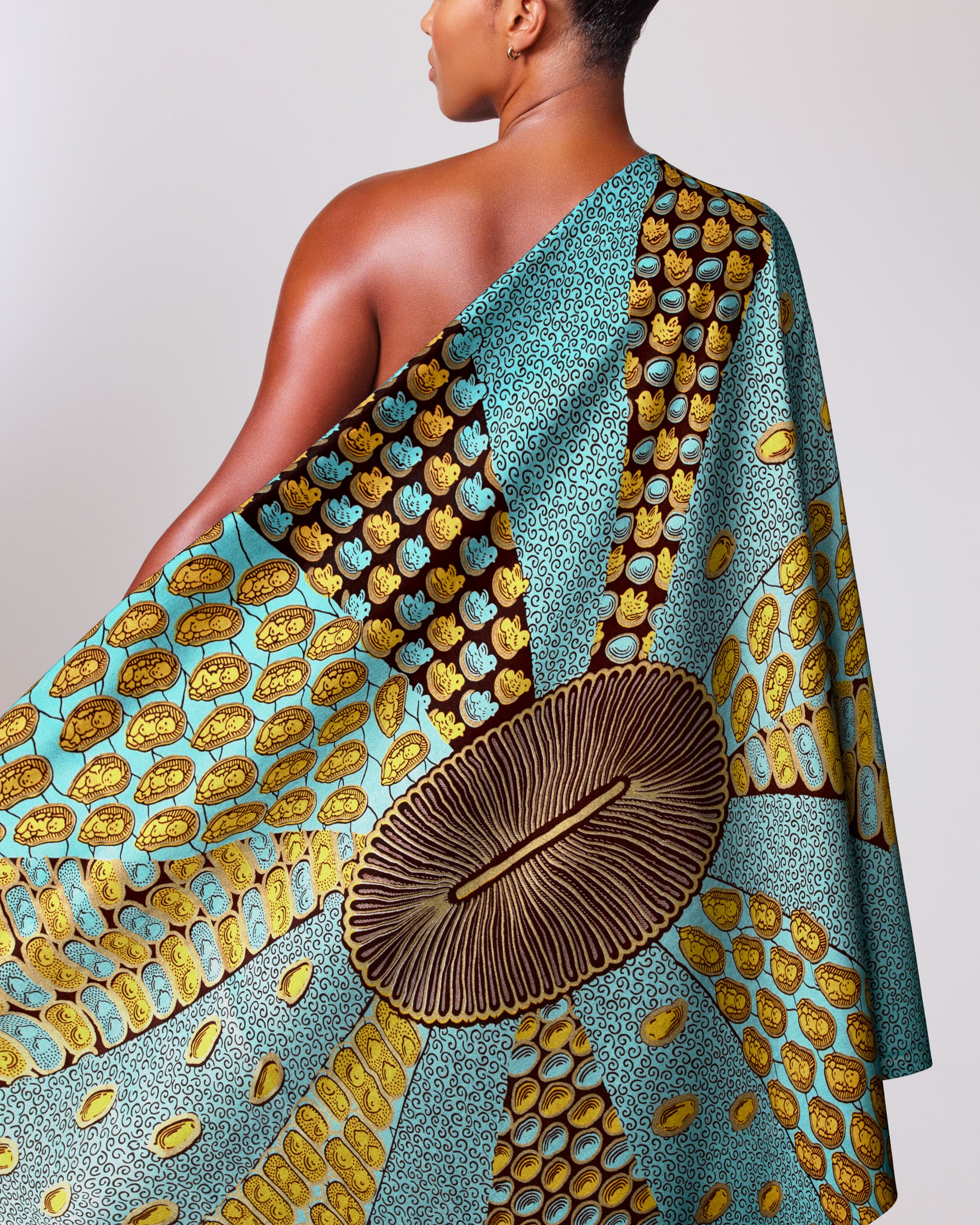 Wax Hollandais | VL00963.158 | Gold Embellished