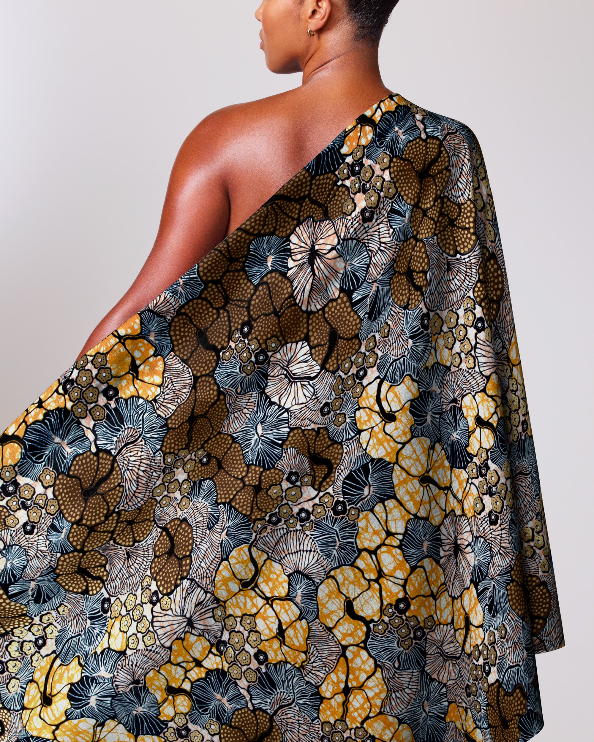 【Diaspora Lotto】 新品未使用 L size Zara Black Patent Leather Loafer Shoes Women, Size 6 US, 36 EU