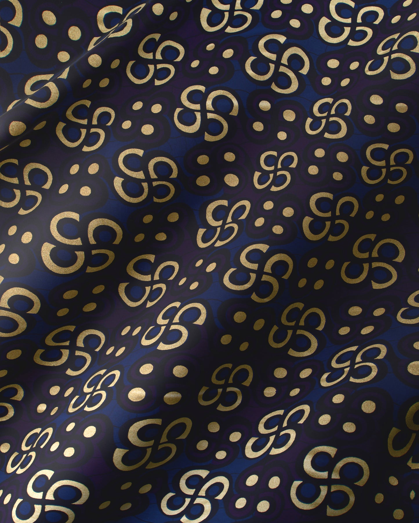 Sky Wax | VL04006.016 | Silver Embellished