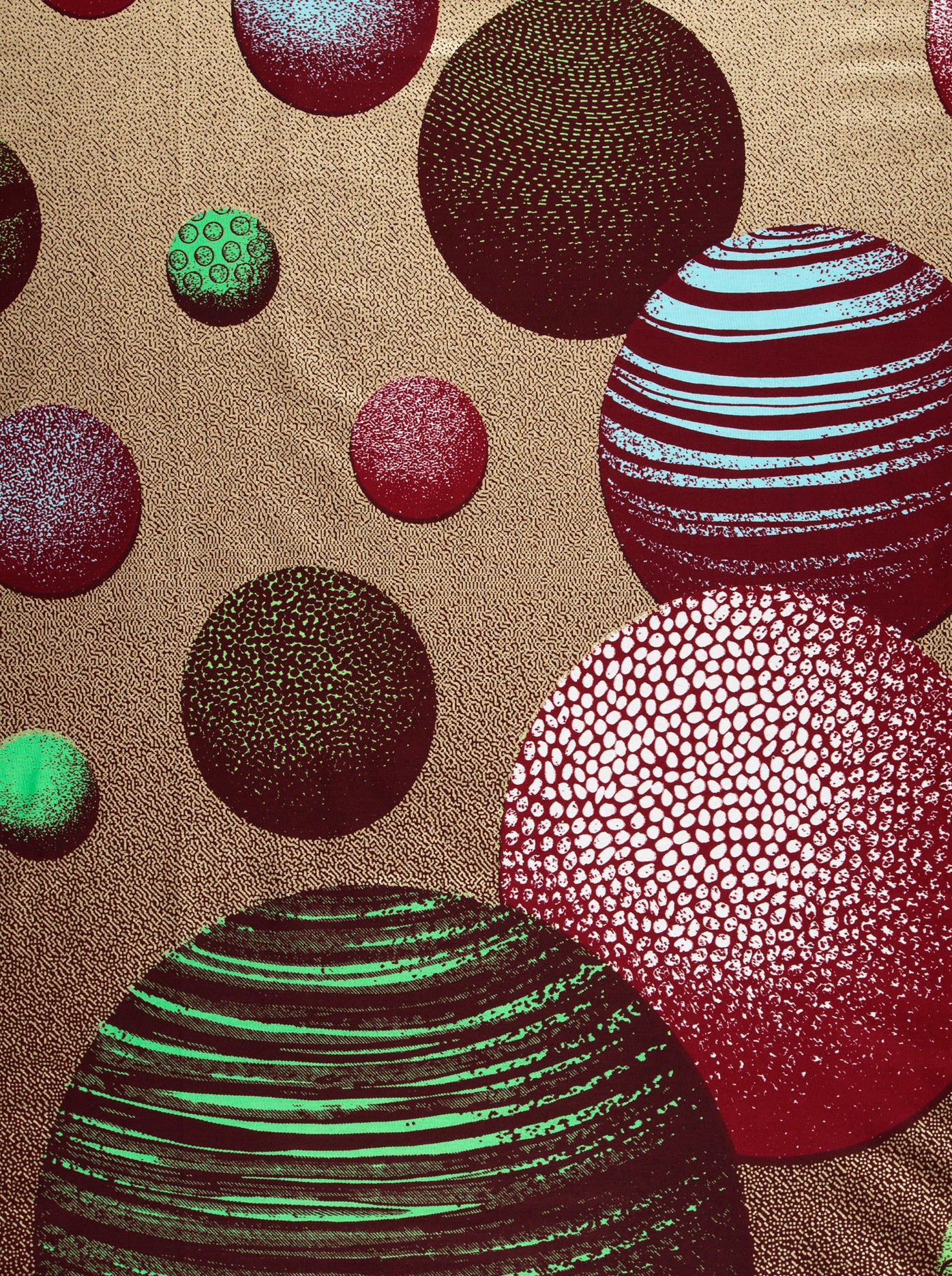 Wax Hollandais | VLA2104.033 | Silver Embellished