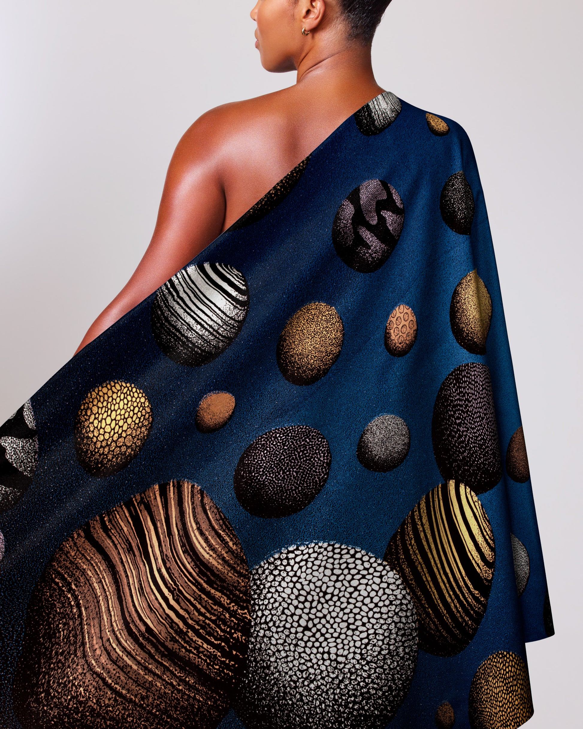 Wax Hollandais | VLA2104.034 | Royal Blue Embellished