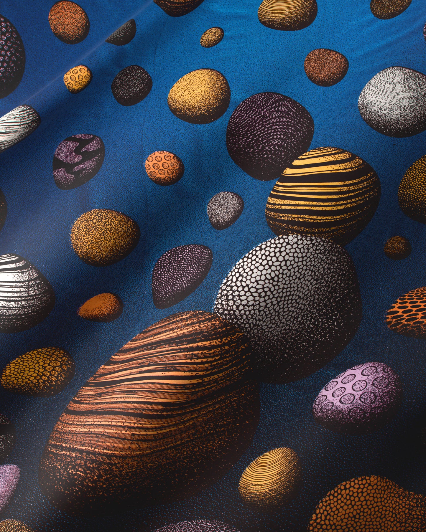 Wax Hollandais | VLA2104.034 | Royal Blue Embellished