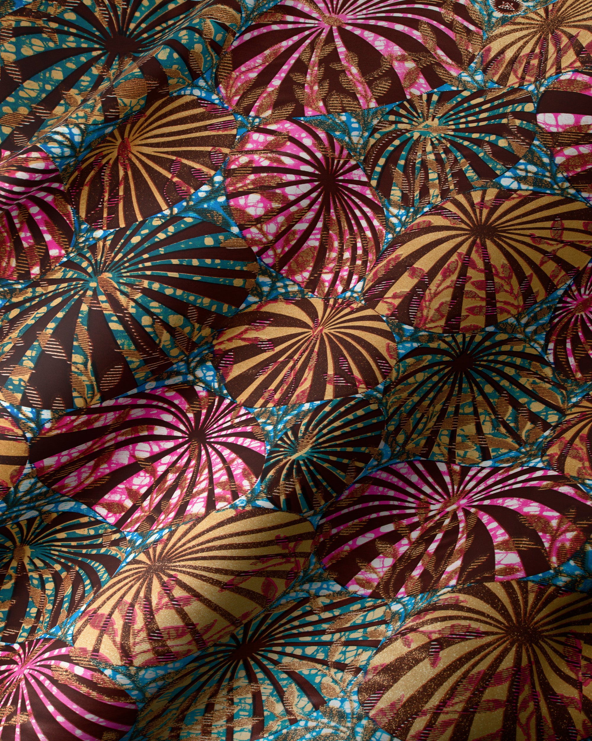 Grand Super Wax VLS8722 010 Gold Shine Embellished Vlisco grand-super-wax-vls8722-010-gold-shine-embellished-vlisco