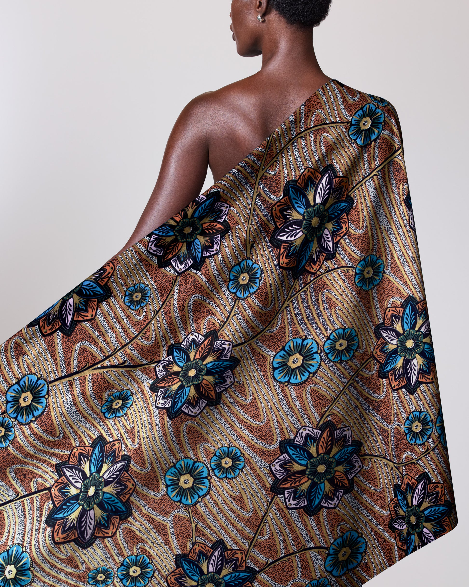 Satin Royal | VLW0478.003 | Gold Embellished